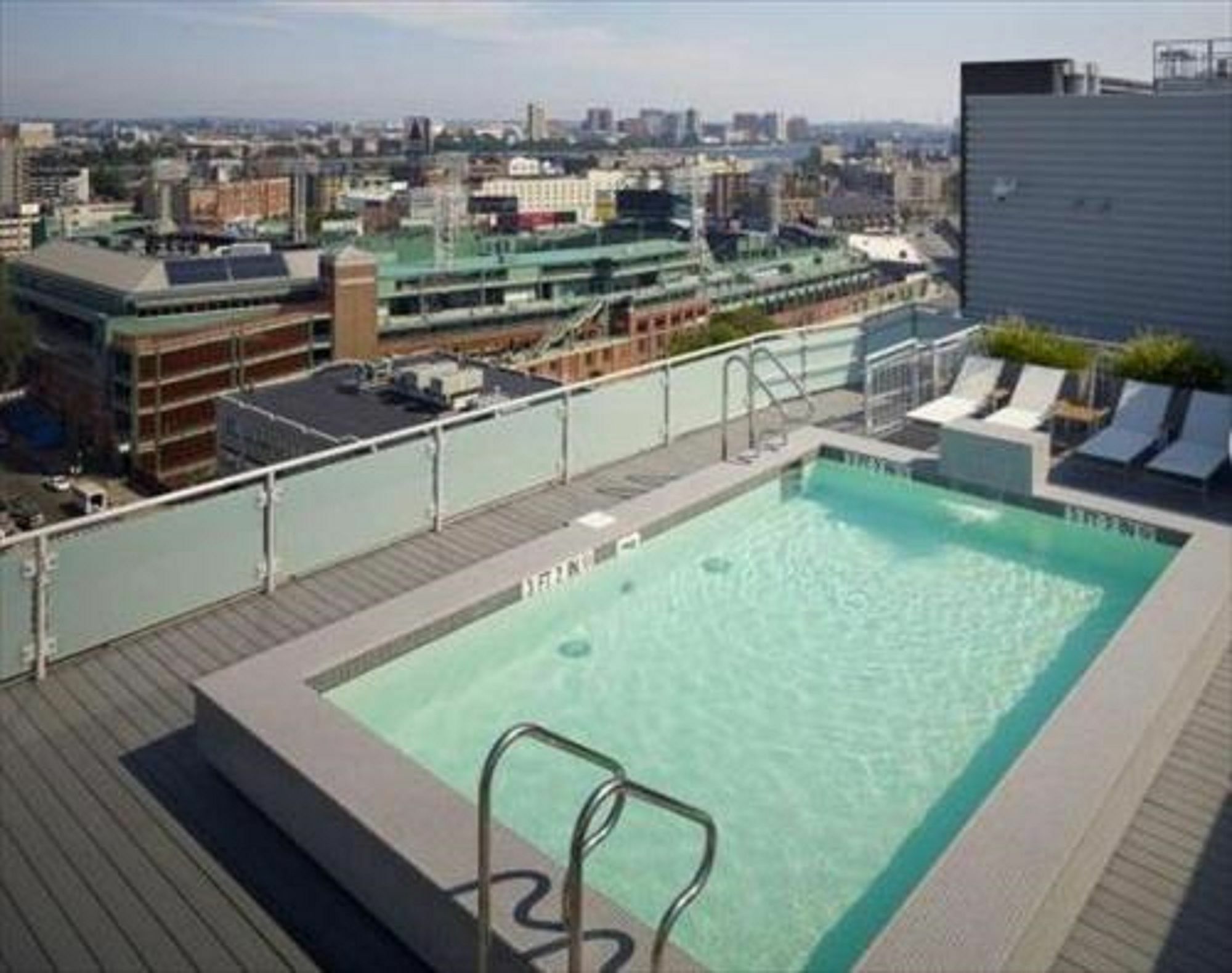 Global Luxury Suites At Kenmore Square Boston Exterior foto